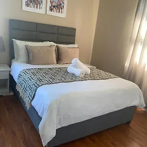 Bed & Breakfast Italia And Car Pty, Cape Town